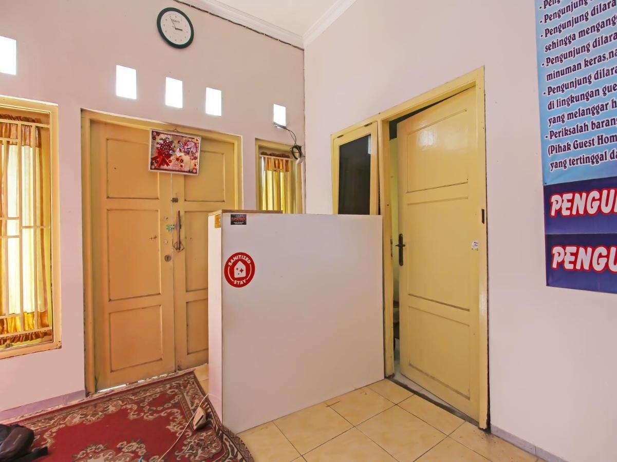 Oyo 3060 Al Fatih Guest House Syariah Tegal  Eksteriør billede